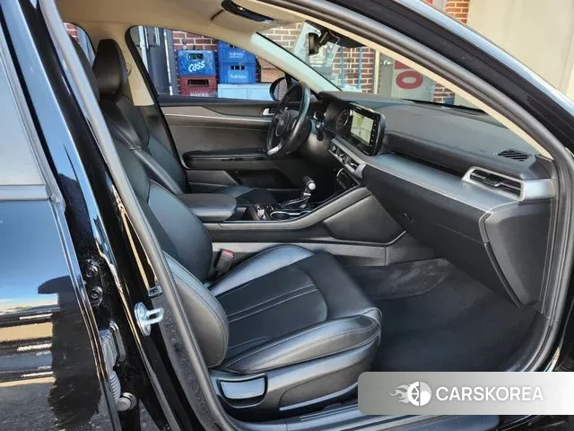 Kia K5 3rd generation 2021 Черный из Кореи, фото 2