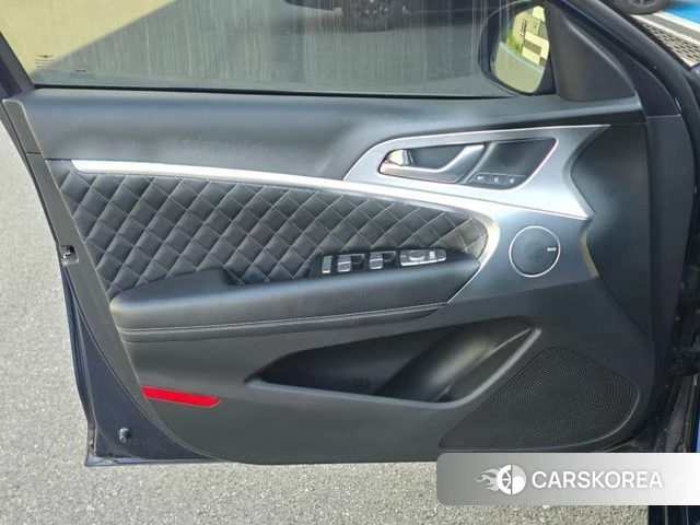 Genesis G70 2018 Синий из Кореи, фото 2