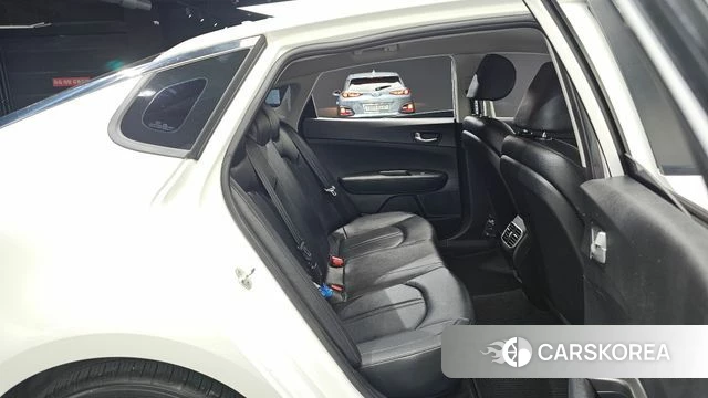 Kia The New K5 2nd generation 2019 Белый из Кореи, фото 2