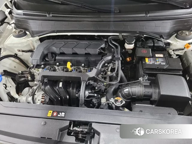 Hyundai Venue 2020 Белый из Кореи, фото 2