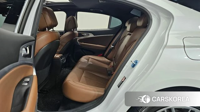 Genesis G70 2018 Белый из Кореи, фото 2