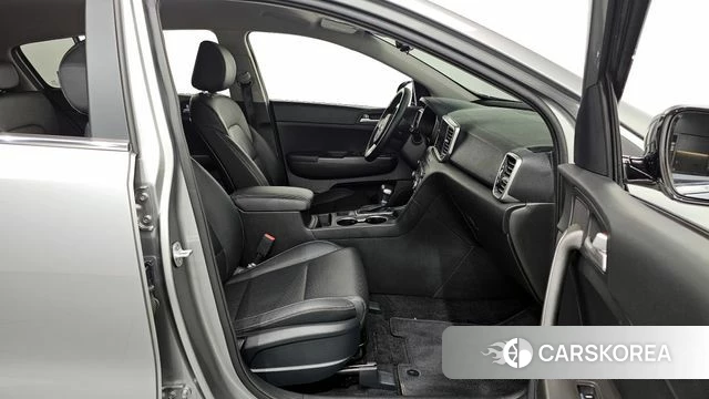 Kia Sportage The Bold 2019 Серебряный из Кореи, фото 2