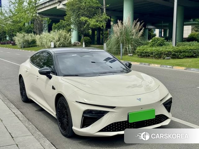 Nezha Automobile Nezha S 2023 Белый из Китая, фото 2