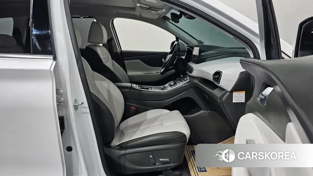 Hyundai The New Santa Fe 2021 Белый из Кореи, фото 2