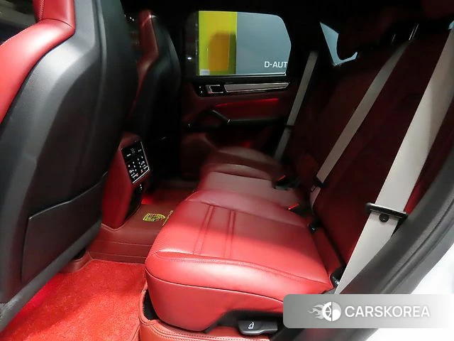 Porsche Cayenne (PO536) 2023 Белый из Кореи, фото 2