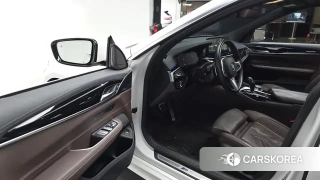 BMW 6 Series GT (G32) 2024 Белый из Кореи, фото 2