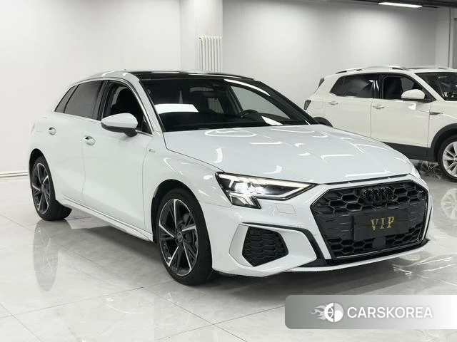 Audi A3 2022 Белый из Китая, фото 2