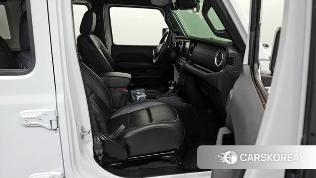 Jeep Wrangler (JL) 2021 Белый из Кореи, фото 2