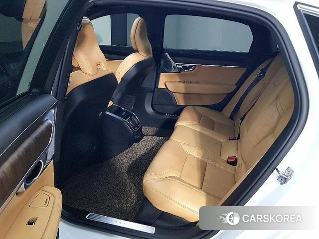 Volvo S90 2022 Белый из Кореи, фото 2