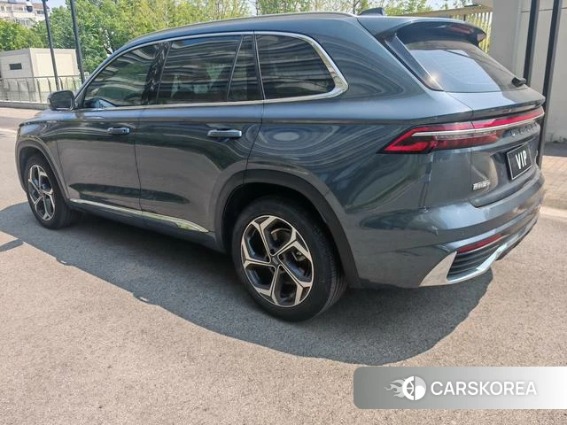 Geely Automobile Xingyue L 2023 Темно-серый из Китая, фото 2