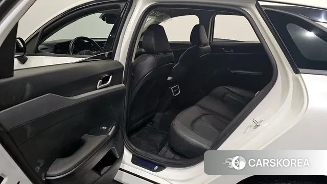 Kia K5 3rd generation 2022 Белый из Кореи, фото 2