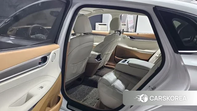 Hyundai The New Grandeur IG Hybrid 2021 Белый из Кореи, фото 2