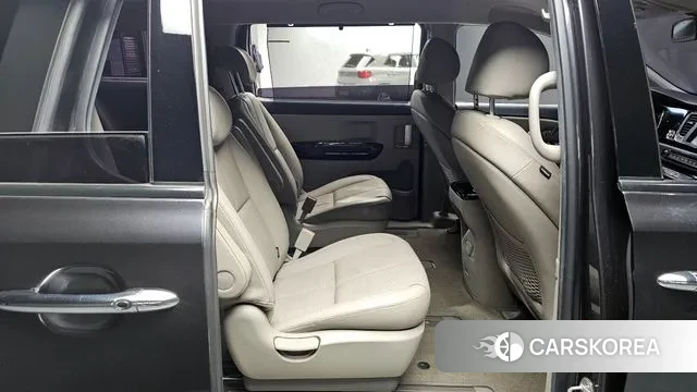 Kia The New Carnival 2019 Серый из Кореи, фото 2