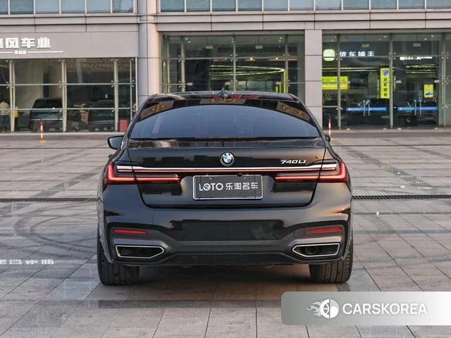 BMW 7 series 2022 Черный из Китая, фото 2