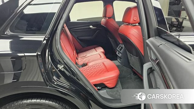 Audi SQ5 (FY) 2023 Черный из Кореи, фото 2