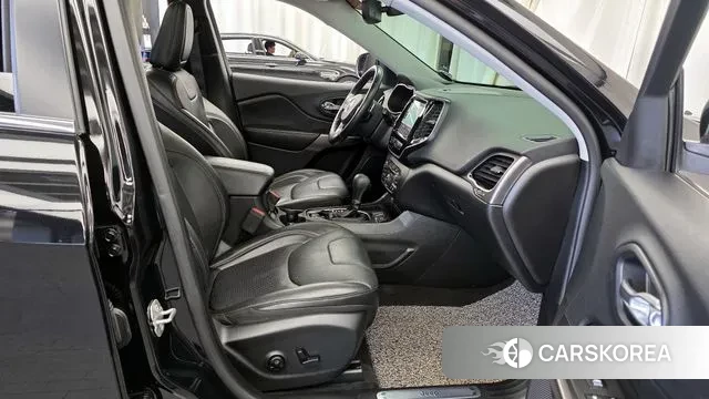 Jeep Cherokee (KL) 2020 Черный из Кореи, фото 2