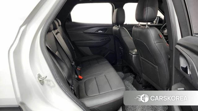 Chevrolet (GM Daewoo) Trailblazer 2021 Белый из Кореи, фото 2