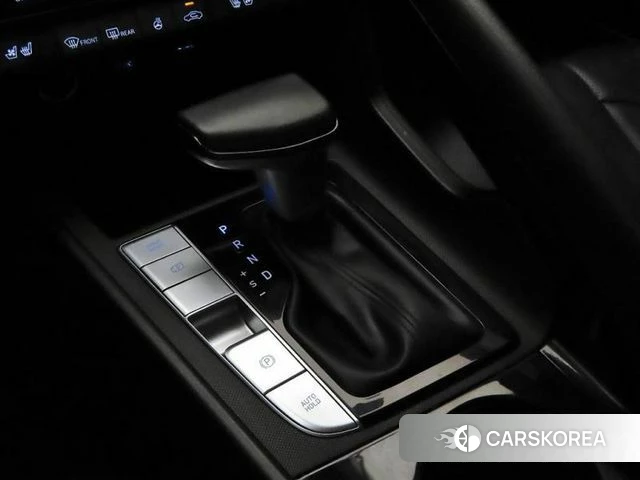 Hyundai Avante Hybrid (CN7) 2022 Белый из Кореи, фото 2