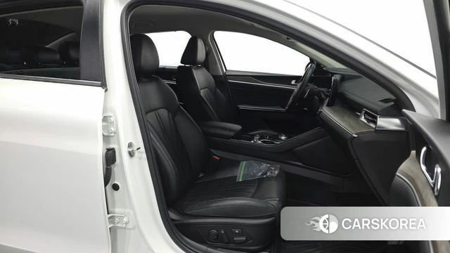 Kia K5 3rd generation 2020 Белый из Кореи, фото 2