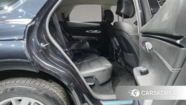 Genesis GV70 2024 Черный из Кореи, фото 2