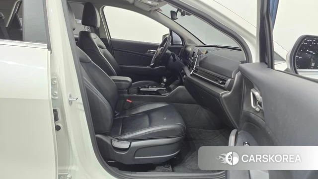 Kia Sportage 5th Generation 2022 Белый из Кореи, фото 2