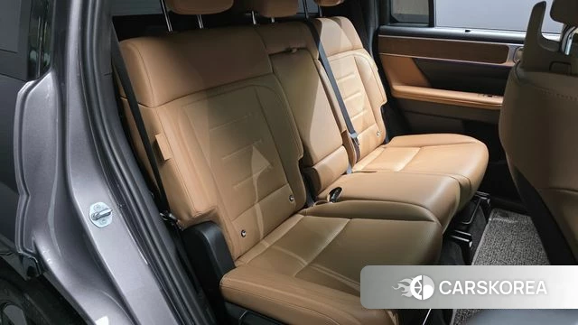 Hyundai Santa Fe (MX5) 2024 Серебристо-серый из Кореи, фото 2