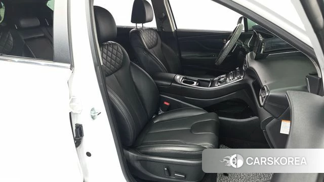 Hyundai The New Santa Fe 2023 Белый из Кореи, фото 2