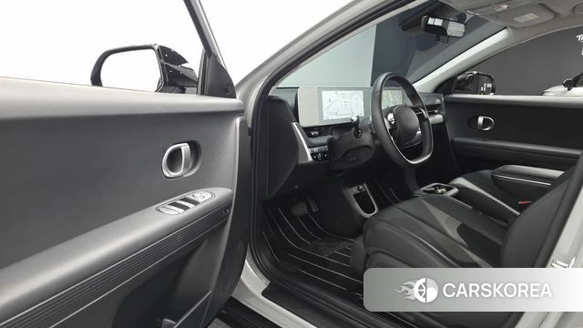 Hyundai Ionic 5 2024 Серебристо-серый из Кореи, фото 2