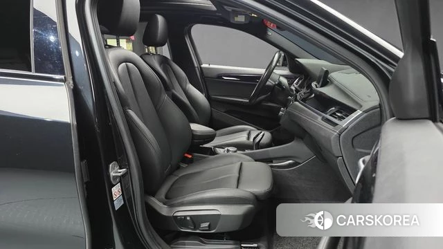 BMW X2 (F39) 2018 Черный из Кореи, фото 2
