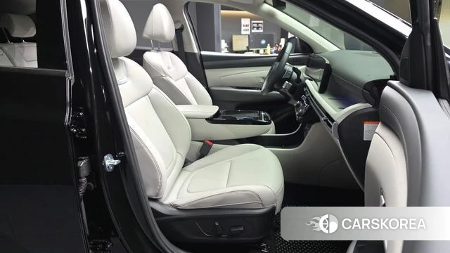 Hyundai The New Tucson Hybrid (NX4) 2025 Черный из Кореи, фото 2