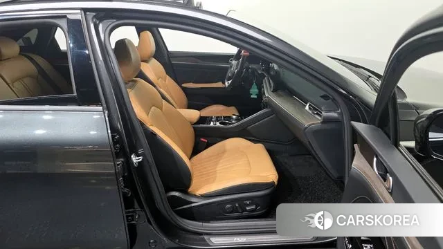 Kia K5 3rd generation 2023 Серый из Кореи, фото 2