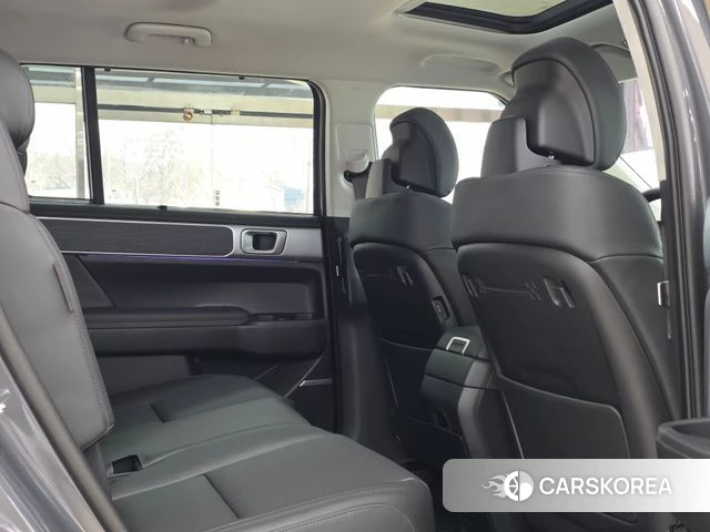 Hyundai Santa Fe (MX5) 2026 Серый из Кореи, фото 2