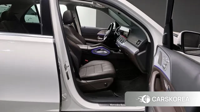 Mercedes-Benz GLE-Class W167 2021 Белый из Кореи, фото 2