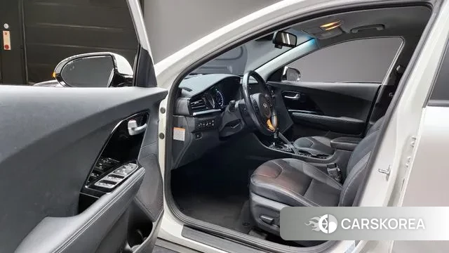 Kia The New Niro 2021 Белый из Кореи, фото 2