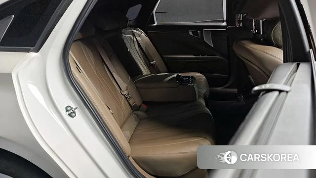 Kia K8 Hybrid 2023 Белый из Кореи, фото 2