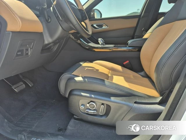 Land Rover Range Rover Velar 2025 Белый из Кореи, фото 2