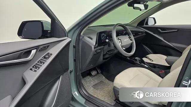 Kia Di Ol Nu Niro 2025 Цвет тростника из Кореи, фото 2