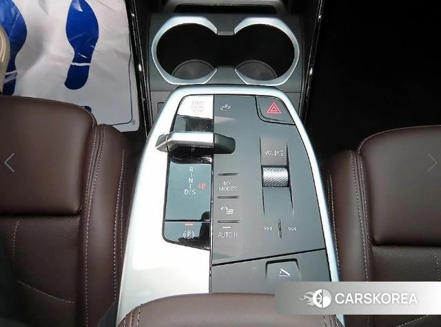 BMW X1 (U11) 2025 Небесно-голубой из Кореи, фото 2