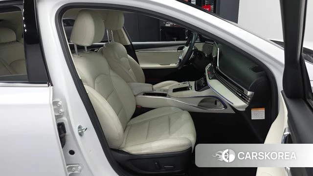 Hyundai The New Grandeur IG Hybrid 2021 Белый из Кореи, фото 2