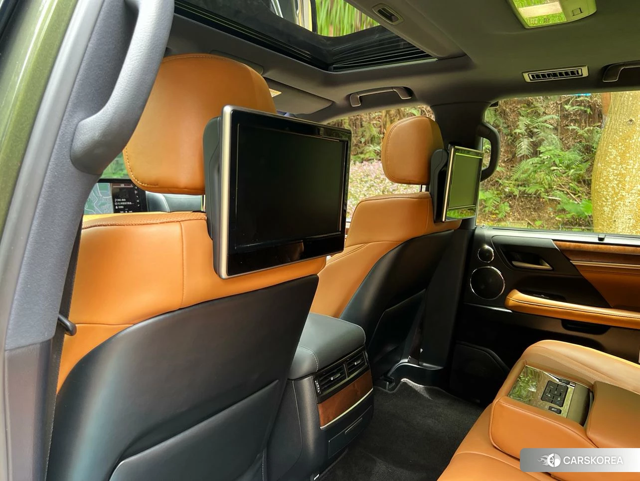 Lexus LX 2022 Зеленый из Китая, фото 2