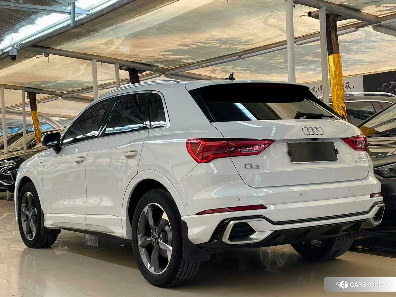 Audi Q3 2023 Белый из Китая, фото 2