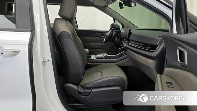 Kia The New Carnival 4th Generation 2024 Белый из Кореи, фото 2