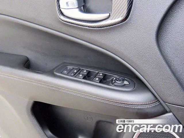 Jeep Compass 2nd Generation 2019 Серый из Кореи, фото 2