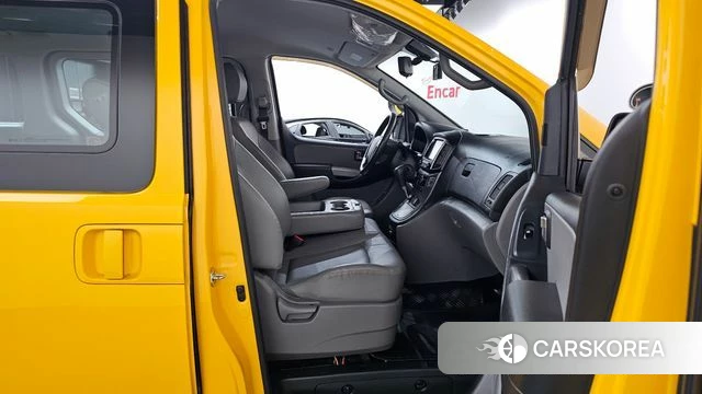 Hyundai The New Grand Starex 2018 Желтый из Кореи, фото 2