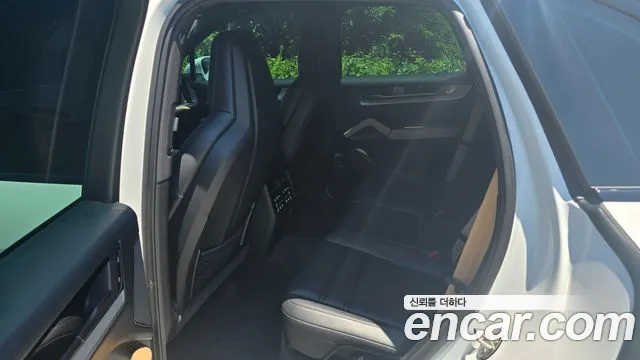 Porsche Cayenne (PO536) 2024 Белый из Кореи, фото 2