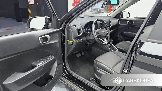 Hyundai Venue 2019 Черный из Кореи, фото 2