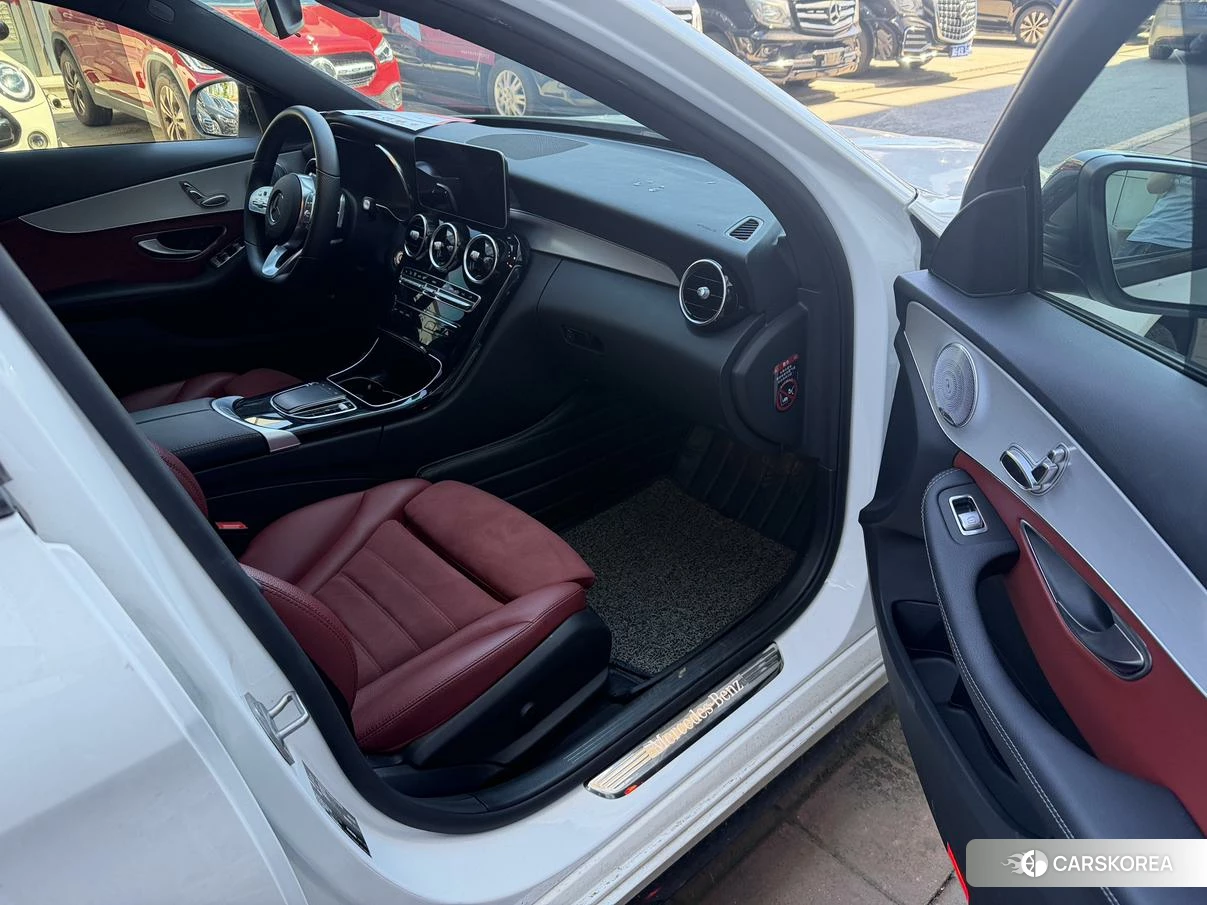 Mercedes-Benz C-class 2020 Белый из Китая, фото 2
