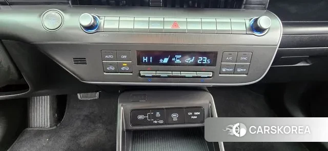 Hyundai Kona (SX2) 2024 Белый из Кореи, фото 2