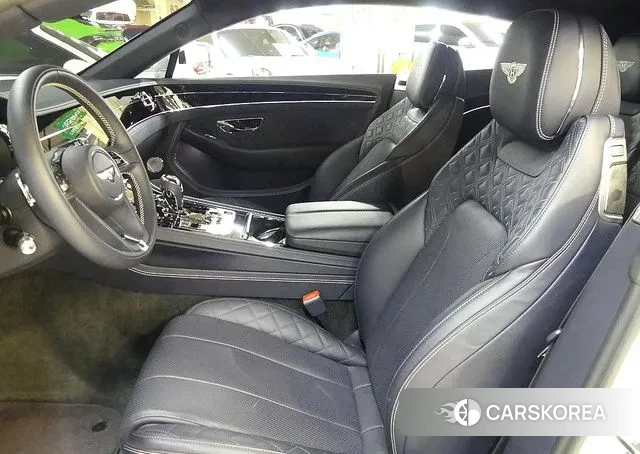 Bentley Continental GT 3rd Generation 2020 Белый из Кореи, фото 2