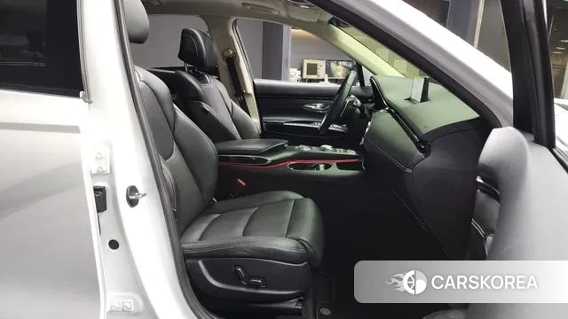 Genesis GV70 2021 Белый из Кореи, фото 2